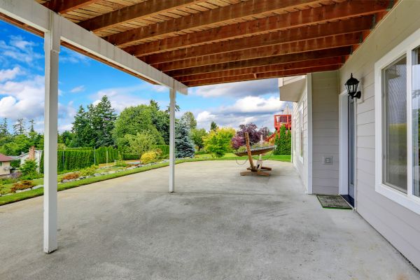 Cost of Patio Flooring Installation in Brighton